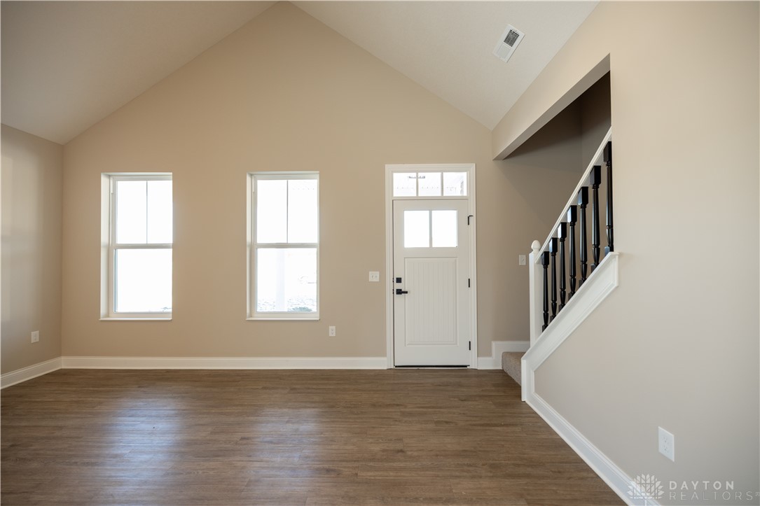 1505 Kingsgate Road Springfield, OH 45503 - Photo 4 of 43
