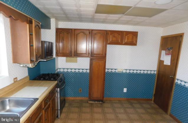 415 Bridgeboro Street Riverside, NJ 08075 - Photo 2 of 11