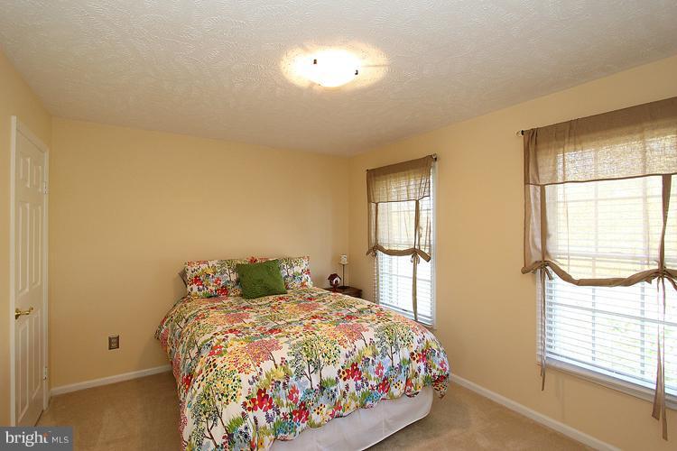 2219 Halter Lane Reston, VA 20191 - Photo 2 of 29 Bedroom