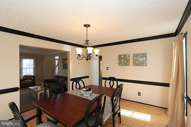 2219 Halter Lane Reston, VA 20191 - Photo 28 of 29 Dining Room