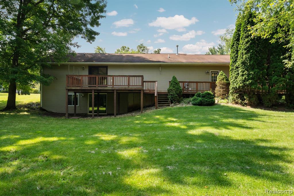 5760 West Mason Road Fowlerville, MI 48836 - Photo 15 of 23 Gallery Image 15