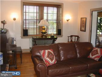 605 Valley Road Havertown, PA 19083 - Photo 3 of 12