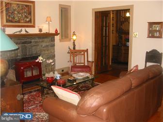 605 Valley Road Havertown, PA 19083 - Photo 4 of 12