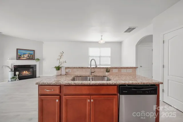 $350,000 | 5033 Mockernut Lane, Fort Mill, SC 29707