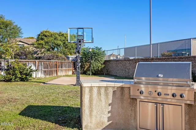 $799,000 | 862 Gitano Drive, Oxnard, CA 93030