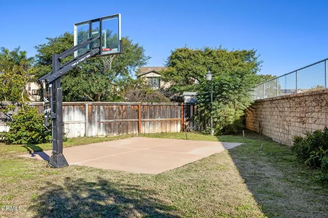 $799,000 | 862 Gitano Drive, Oxnard, CA 93030