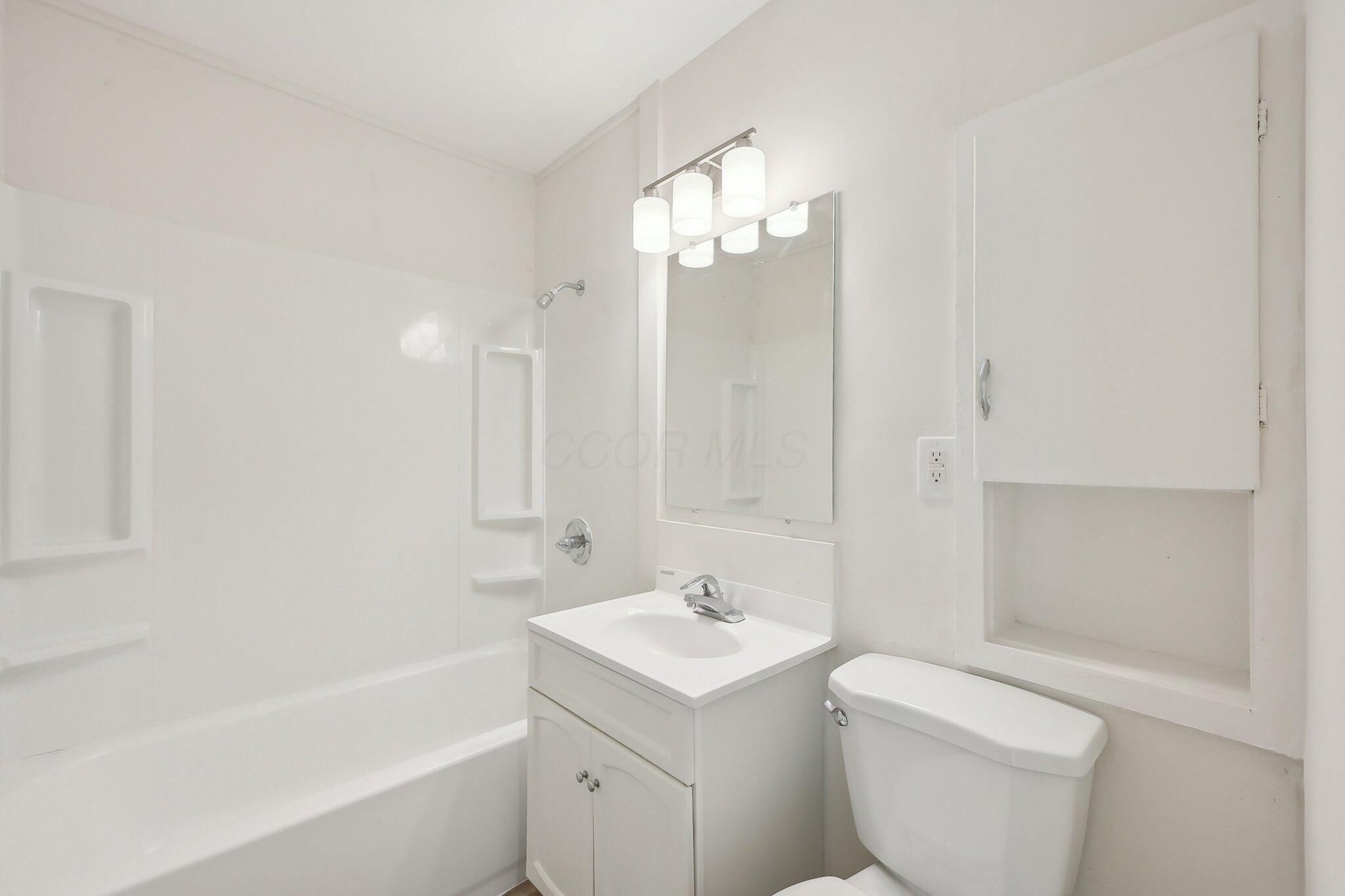 898 Bucknell Road Columbus, OH 43213 - Photo 7 of 30 listing_6