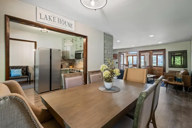 $794,900 | 17882 Channel View Drive, Spring Lake, MI 49456