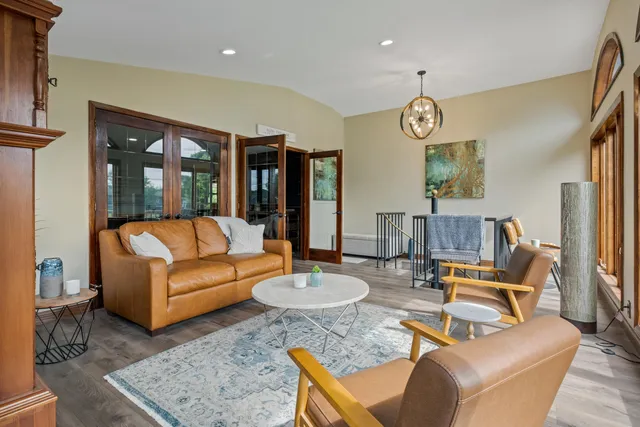 $794,900 | 17882 Channel View Drive, Spring Lake, MI 49456