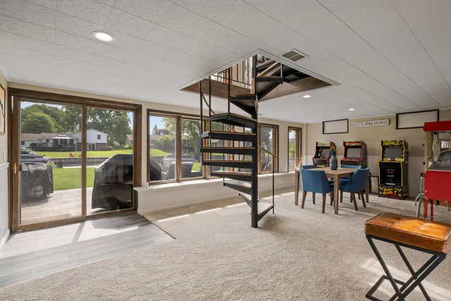 $794,900 | 17882 Channel View Drive, Spring Lake, MI 49456