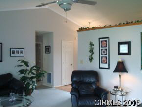 664 Springwater Road Kokomo, IN 46902 - Photo 3 of 9