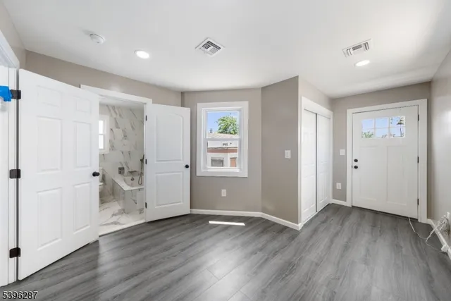 $149,900 | 15 Spruce Street, Moonachie, NJ 07074