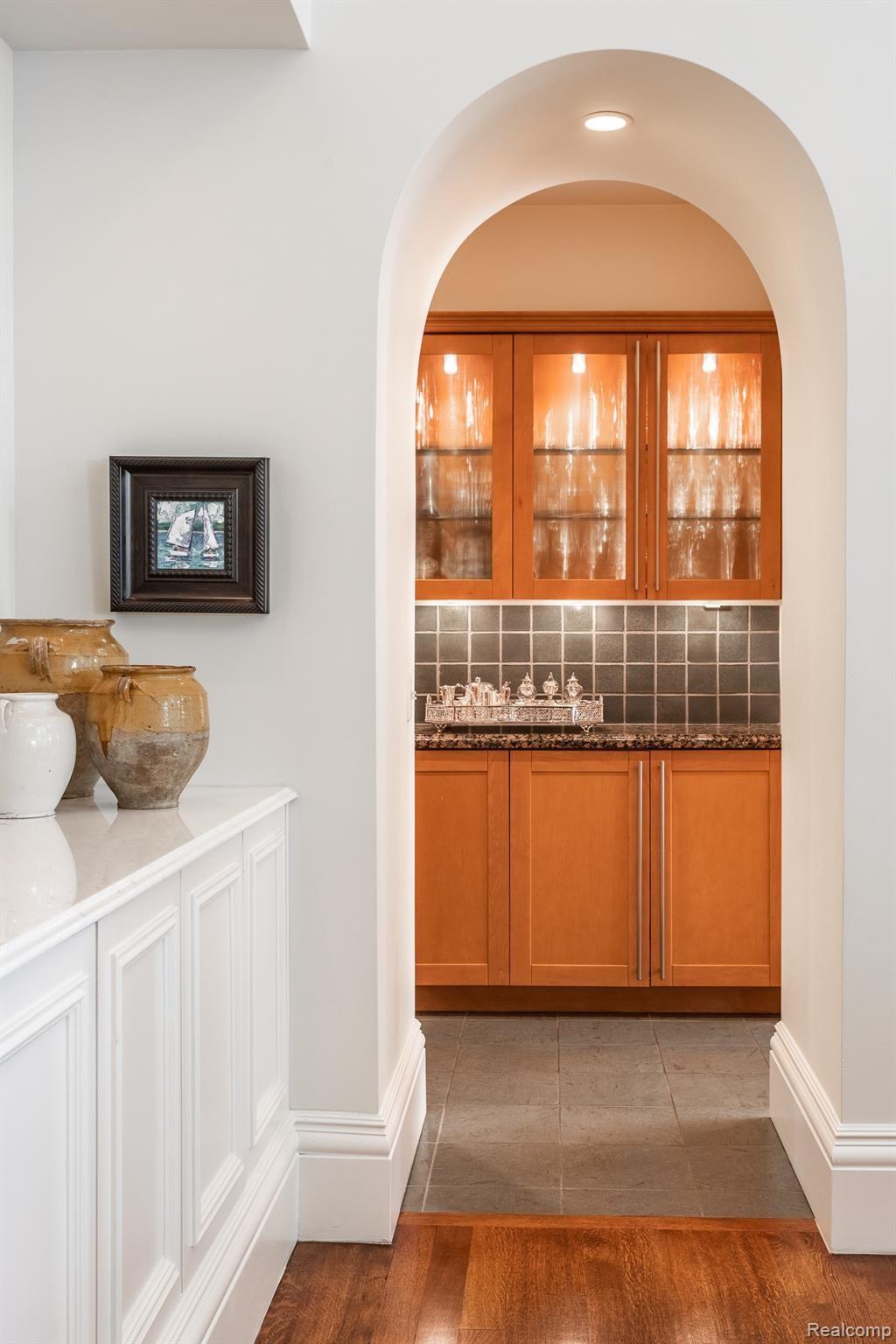 222 Aspen Road Birmingham, MI 48009 - Photo 17 of 50 16.jpg