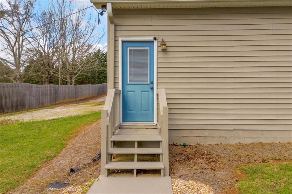 2011 Stanley Christian Road Monroe, GA 30655 - Photo 38 of 40