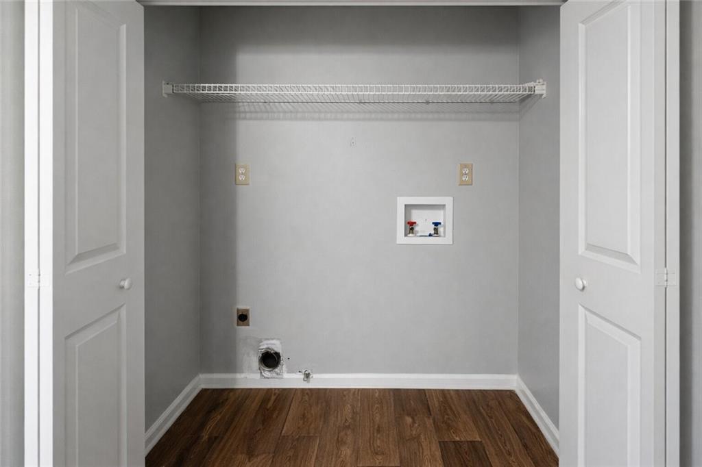 340 Red Oak Run Southwest Marietta, GA 30008 - Photo 8 of 9