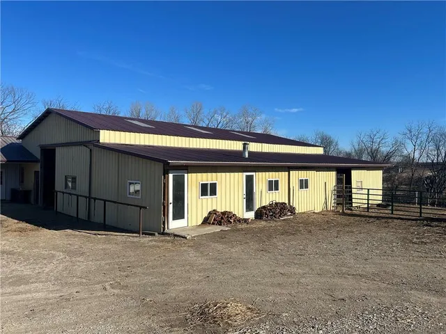 $269,500 | 4258 State Hwy O, Unit RURAL, Ravenwood, MO 64479