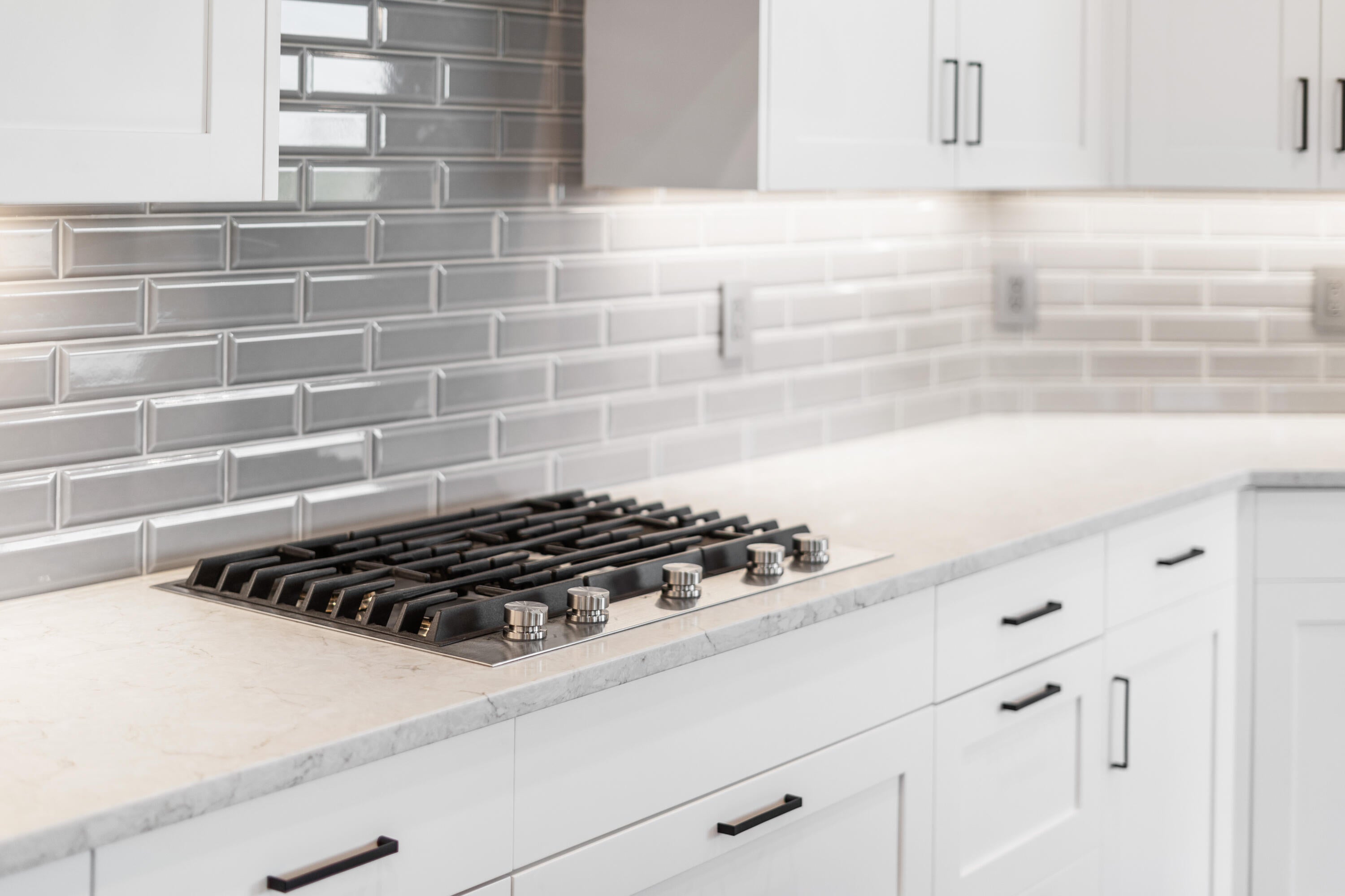 10186 Sundance Ridge Loop Redmond, OR 97756 - Photo 18 of 63 25-Kitchen
