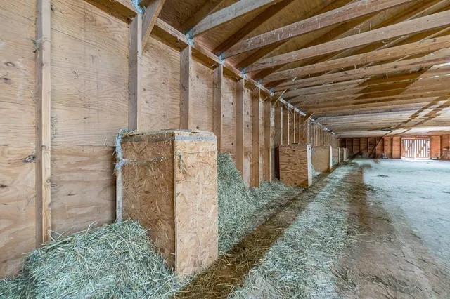 a view of a bird bath room