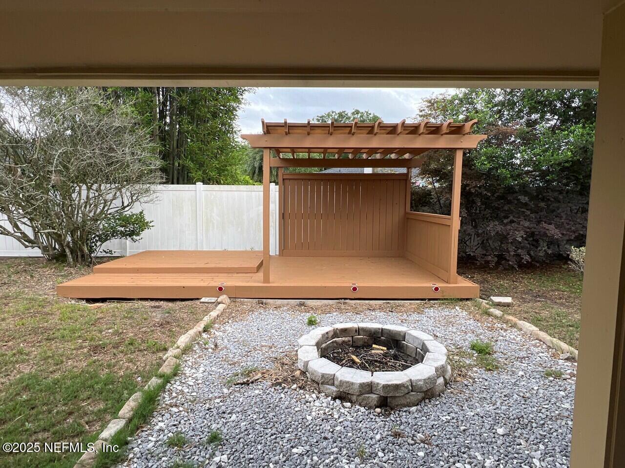 5722 Fort Sumter Road Jacksonville, FL 32210 - Photo 20 of 21 large-_var_mobile_Containers_Data_Applic