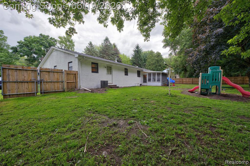 5330 Sheridan Road Saginaw, MI 48601 - Photo 44 of 50