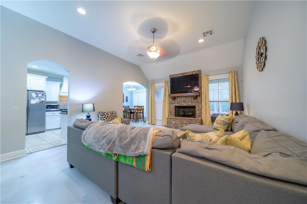 218 Walker Ferry Road Pollock, LA 71467 - Photo 4 of 15 Gallery Image 4
