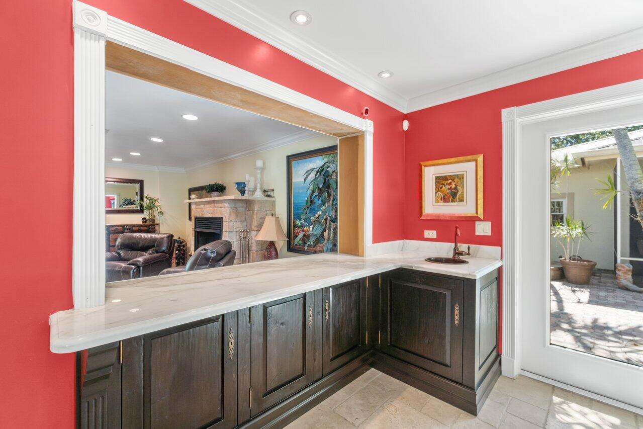5861 Roebuck Road Jupiter, FL 33458 - Photo 18 of 74 Wet Bar