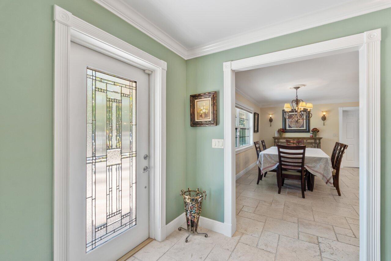 5861 Roebuck Road Jupiter, FL 33458 - Photo 3 of 74 Foyer