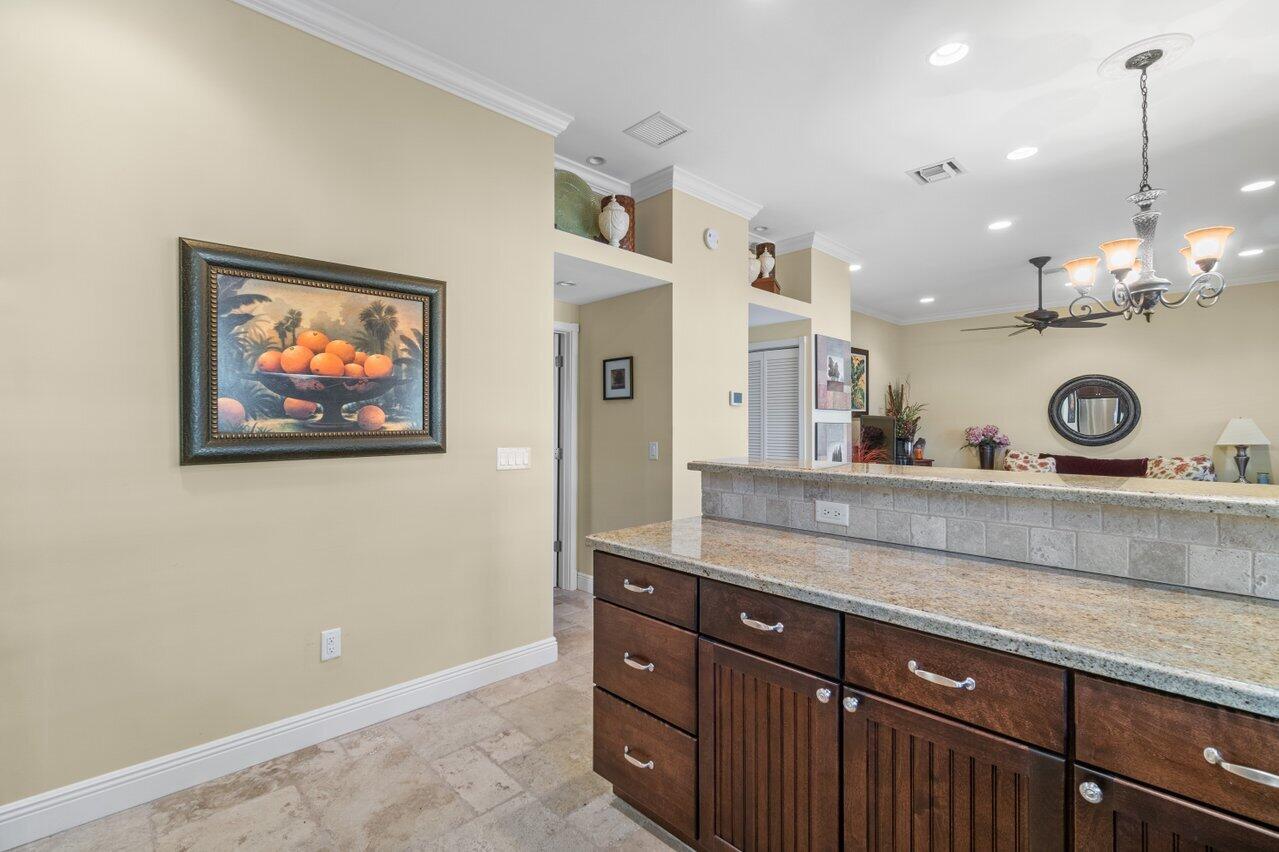 5861 Roebuck Road Jupiter, FL 33458 - Photo 34 of 74 Kitchen