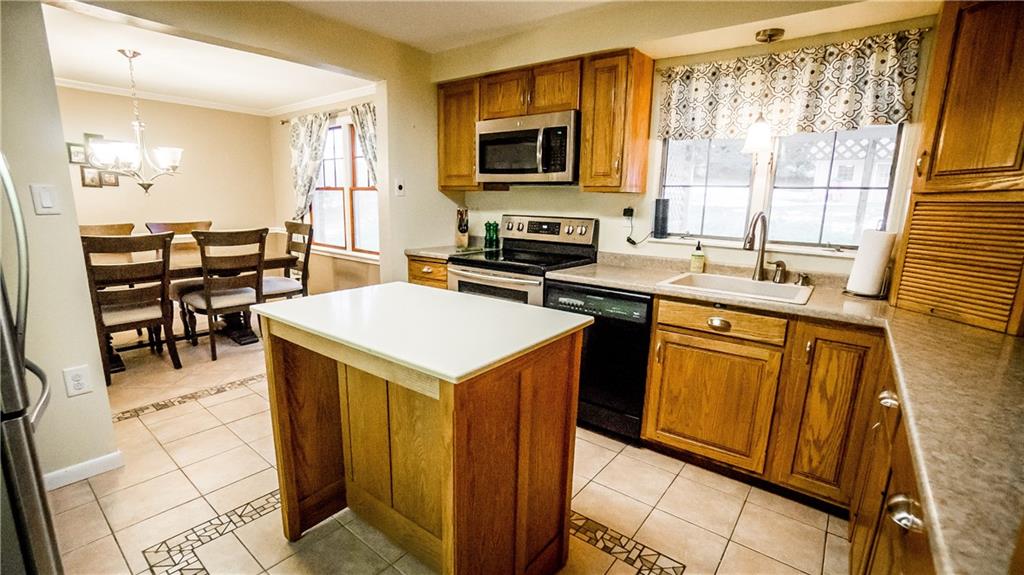 2406 Fairhill Road Sewickley, PA 15143 - Photo 7 of 25 Gallery Image 7