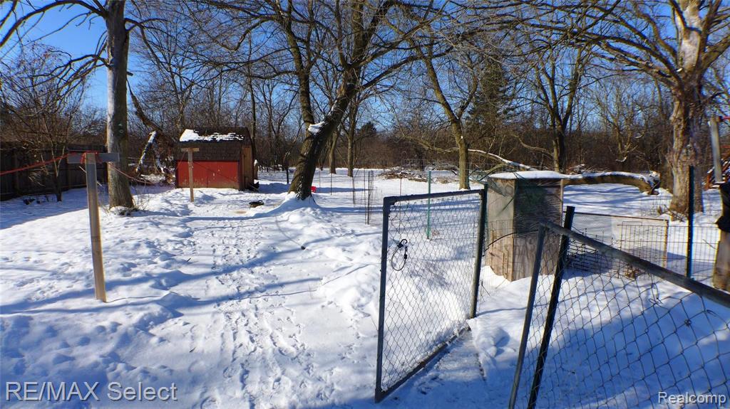 3215 O'Leary Road Flint, MI 48504 - Photo 10 of 10