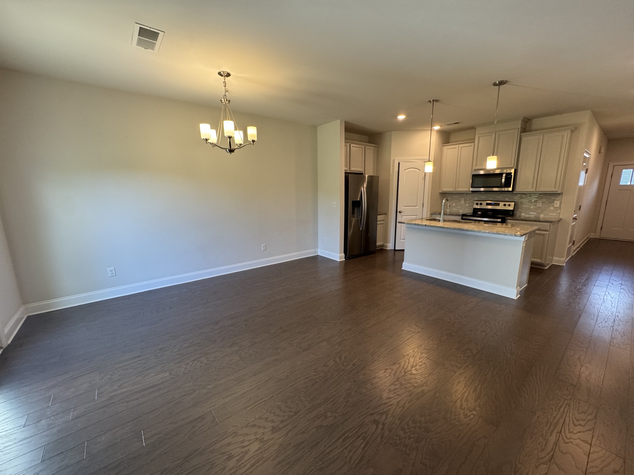 958 Oak Ridge Lane Columbia, TN 38401 - Photo 5 of 16