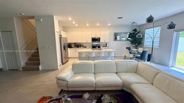 $5,000 | 14808 Southwest 163rd Terrace, Miami, FL 33187