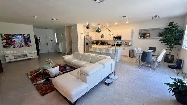 $5,000 | 14808 Southwest 163rd Terrace, Miami, FL 33187