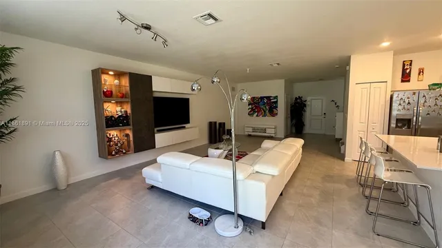 $5,000 | 14808 Southwest 163rd Terrace, Miami, FL 33187