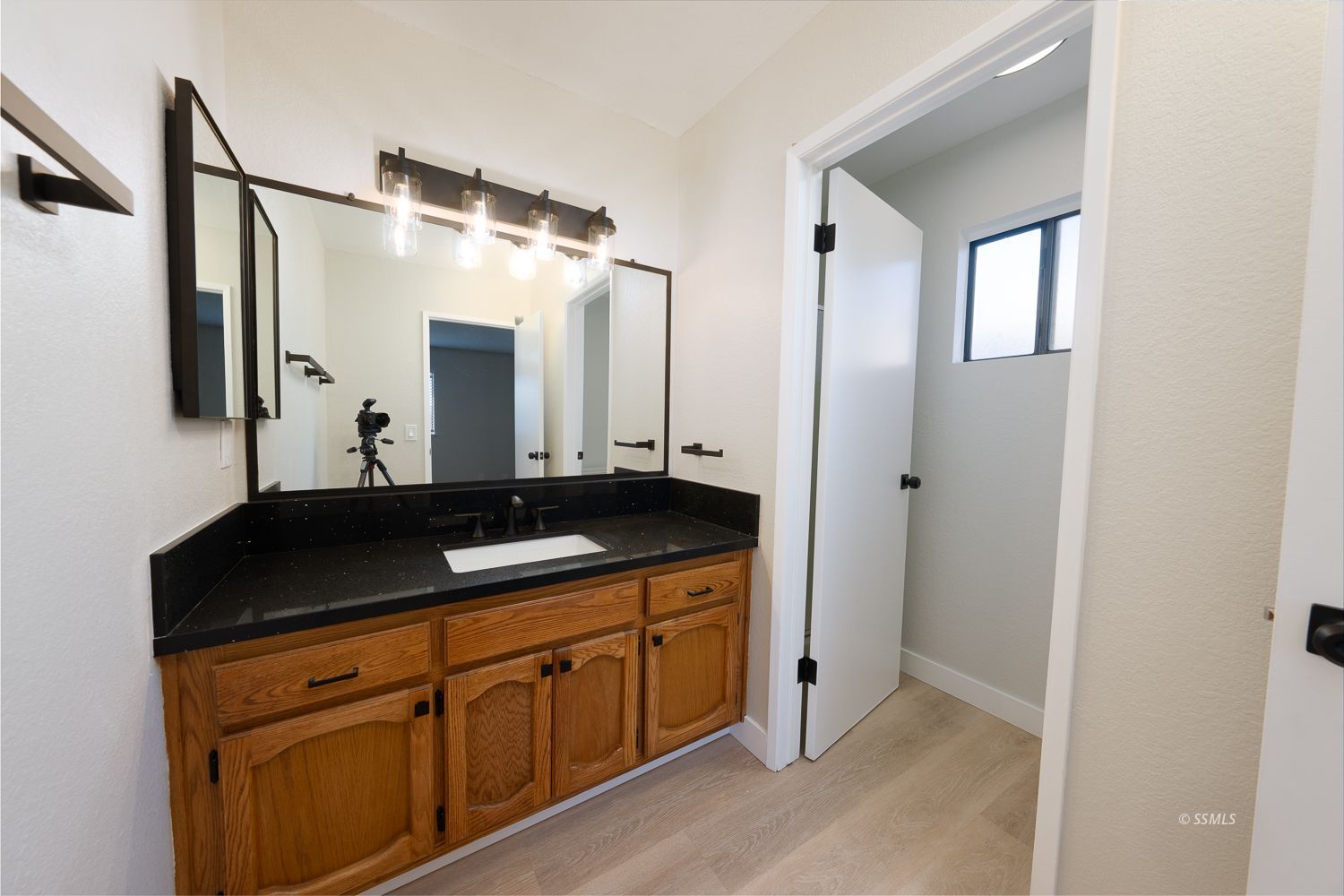 189 East Upjohn Avenue Ridgecrest, CA 93555 - Photo 16 of 29 Gallery Image 16
