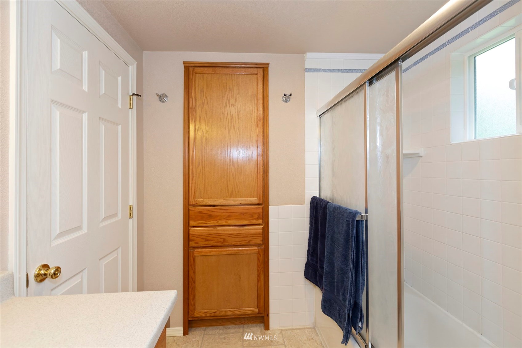 4431 Dyes Inlet Road Northwest Bremerton, WA 98312 - Photo 18 of 39 Gallery Image 18