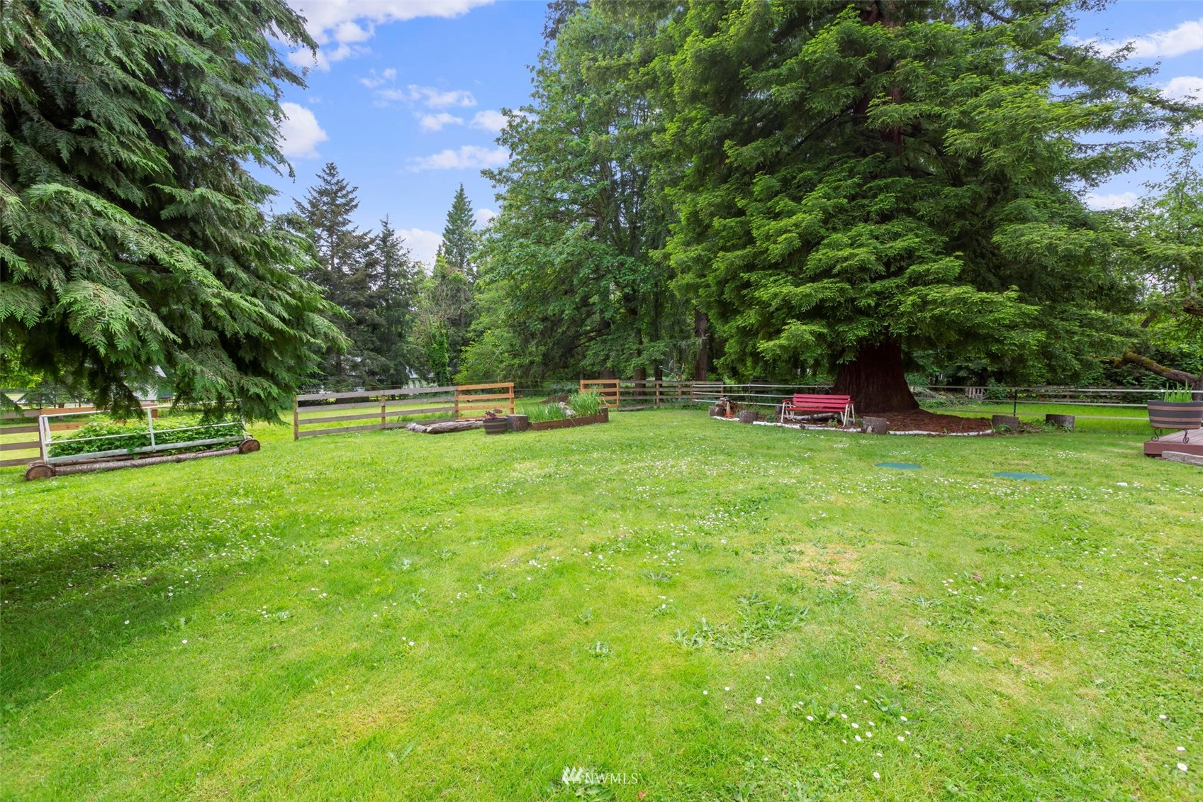 4431 Dyes Inlet Road Northwest Bremerton, WA 98312 - Photo 34 of 39 Gallery Image 34