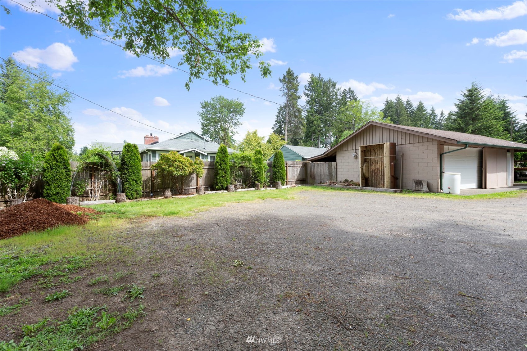 4431 Dyes Inlet Road Northwest Bremerton, WA 98312 - Photo 37 of 39 Gallery Image 37