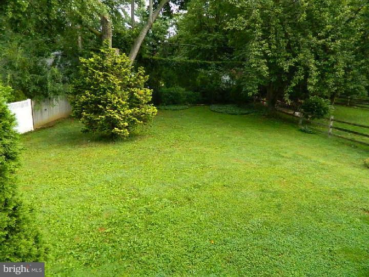 147 Broadview Road Springfield, PA 19064 - Photo 25 of 25 Back Yard