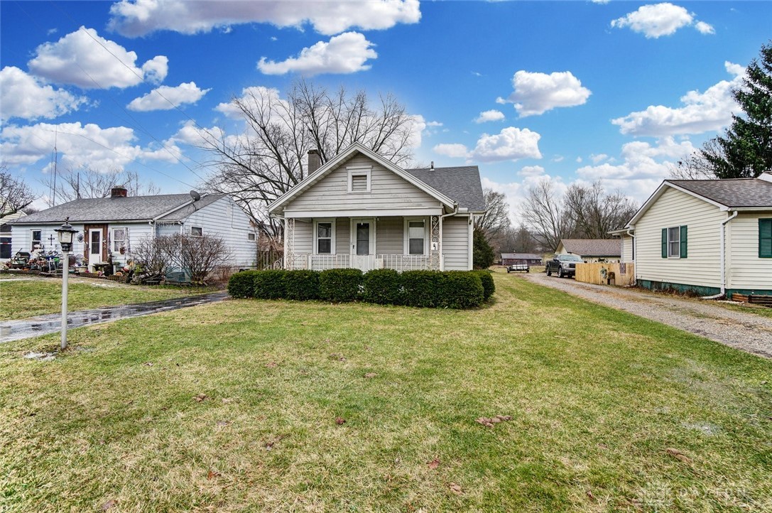 2735 Dwight Road Springfield, OH 45503 - Photo 3 of 40 Gallery Image 3