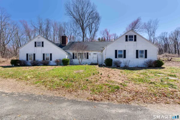 $475,000 | 137 Davenport Road, Roxbury, CT 06783