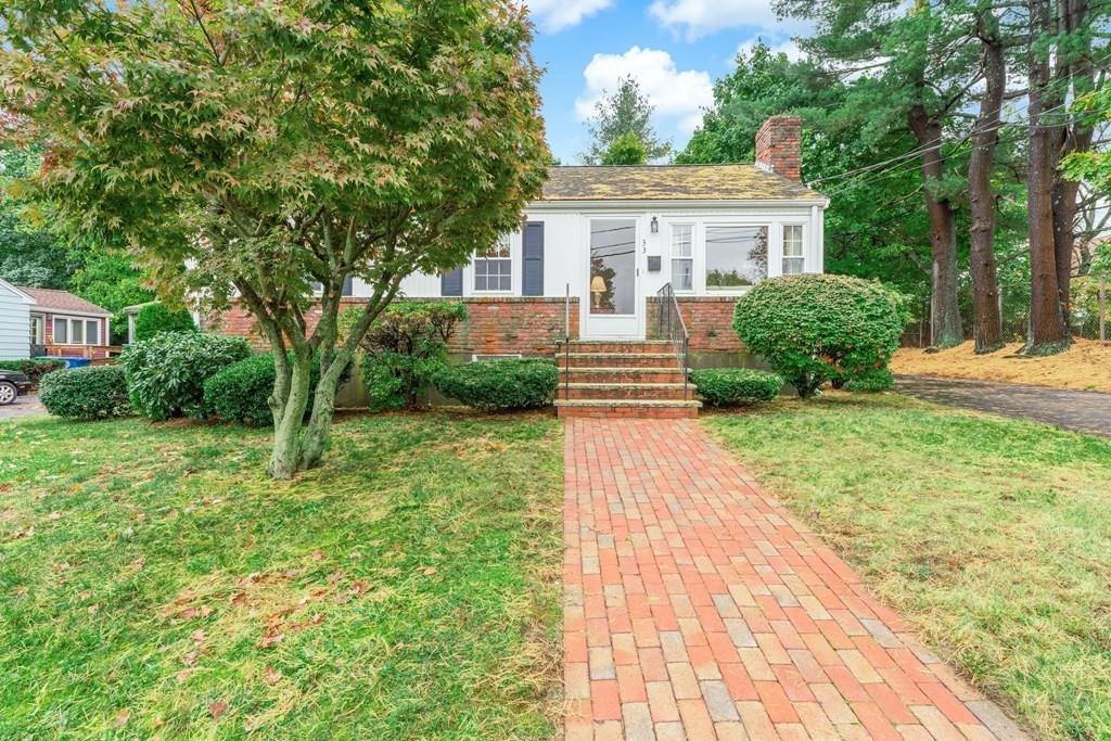 33 Water Street Braintree, MA 02184 - Photo 2 of 28