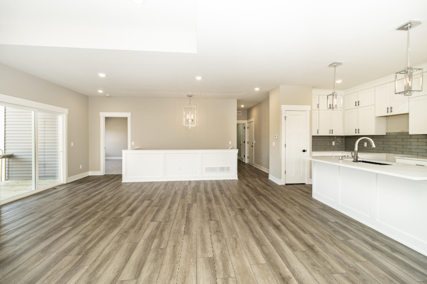 1522 Southeast Center Hill Road, Unit 1 Lowell, MI 49331 - Photo 7 of 23 Highlands02