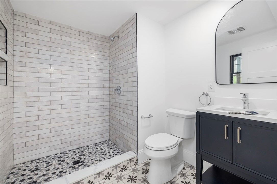 38 Dexter Rock Road Lincoln, RI 02865 - Photo 31 of 40 Gallery Image 31