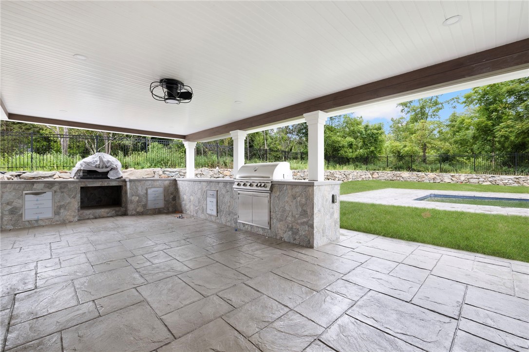 38 Dexter Rock Road Lincoln, RI 02865 - Photo 33 of 40 Gallery Image 33
