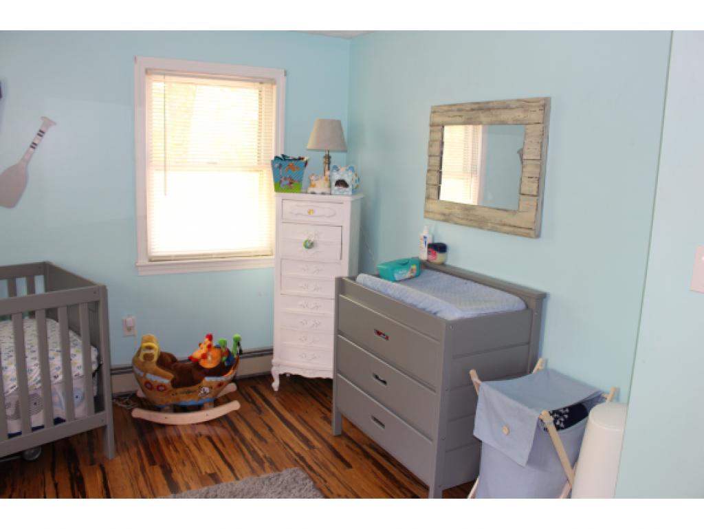 81 Auburn Road Londonderry, NH 03053 - Photo 10 of 35 Gallery Image 10