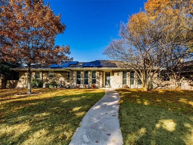 $2,800 | 2017 Macao Place, Plano, TX 75075