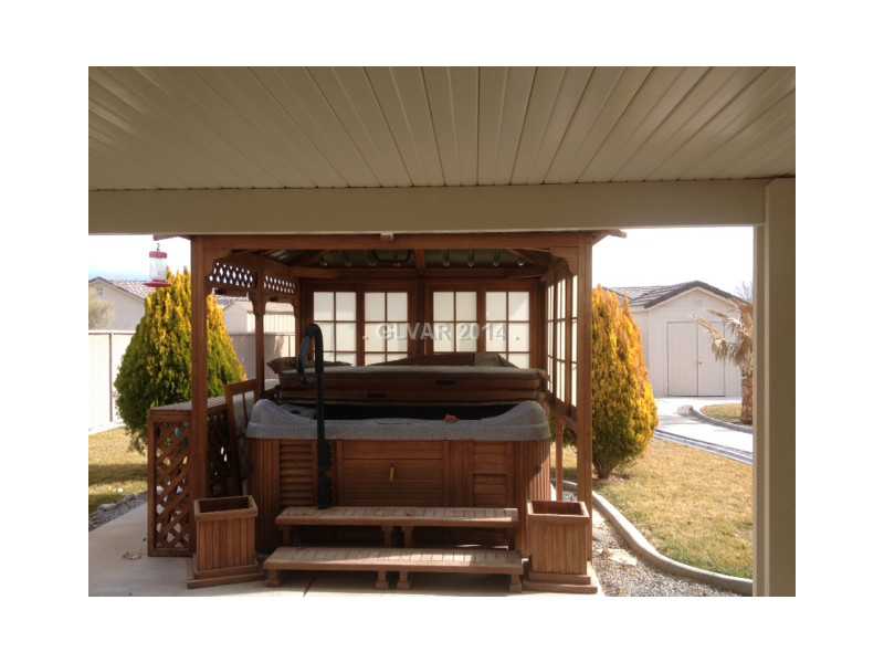 381 Big Five Road Pahrump, NV 89048 - Photo 27 of 35 Swimming Pool/Hot Tub/Sauna. Nice Spa