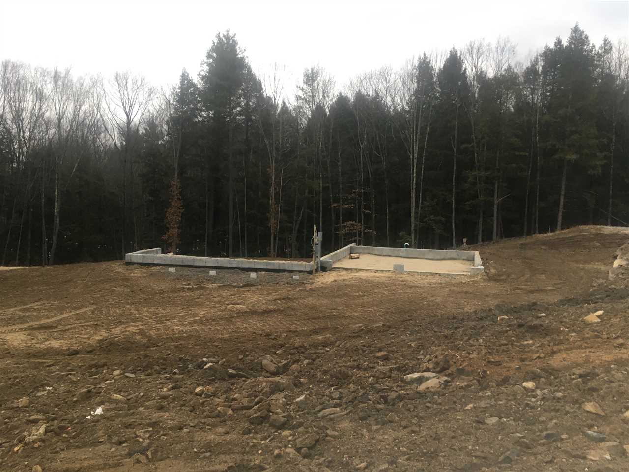 29 Wilcombs Way, Unit 105 Chester, NH 03036 - Photo 2 of 11 Gallery Image 2