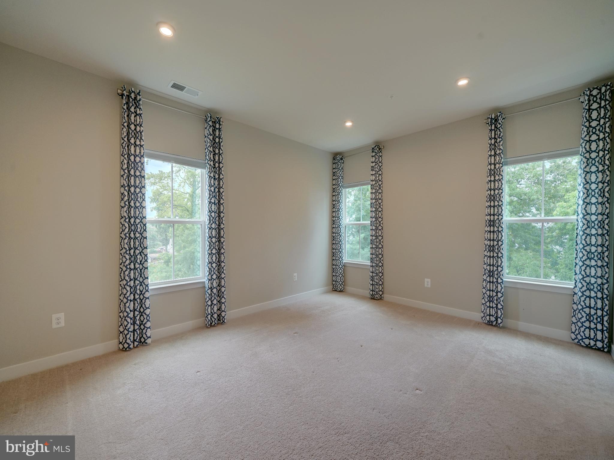 3042 Shaws Road Sparrows Point, MD 21219 - Photo 35 of 76 Gallery Image 35